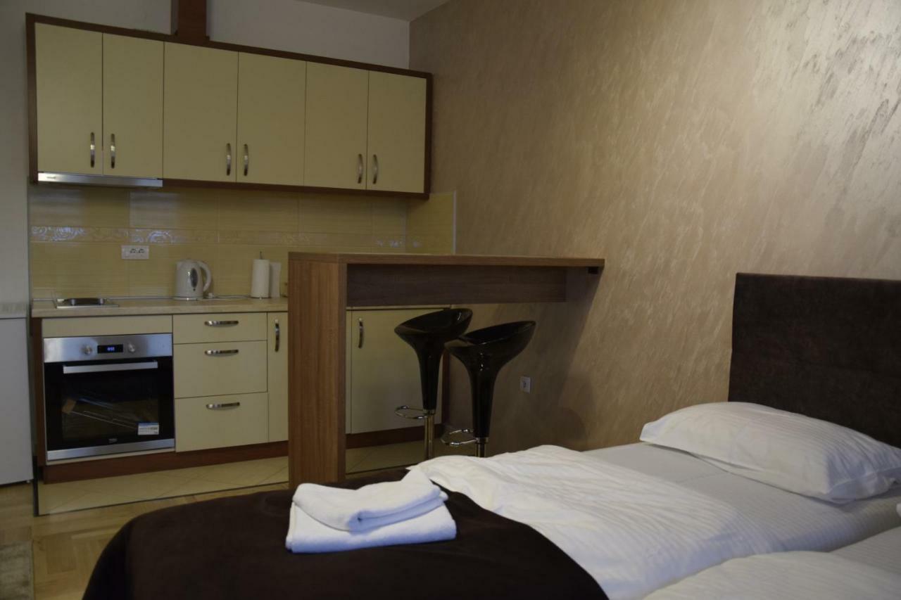 Apartmani Maric Novi Pazar Exterior foto