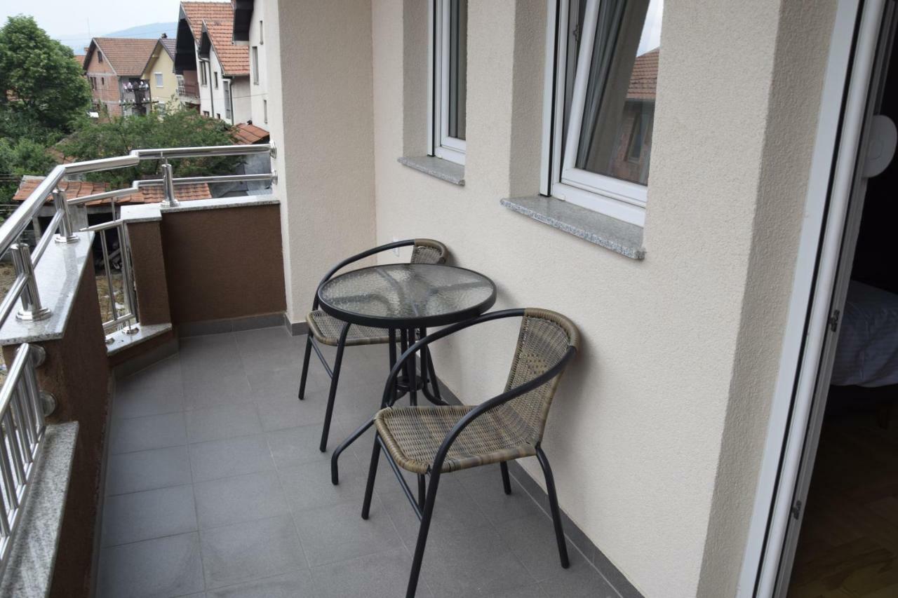 Apartmani Maric Novi Pazar Exterior foto